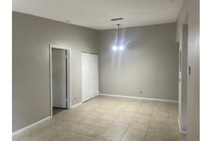 MLS# R11096575, West Palm Beach, Florida 33417