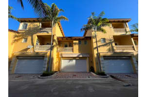 355 NE 69th Circle, Boca Raton, FL 33487 - MLS#R11096617