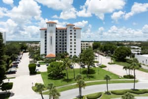 370 Golfview Road 103, North Palm Beach, FL 33408 - MLS#R11096633