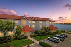 110 Half Moon Circle F3, Hypoluxo, FL 33462 Sold 06/27/25