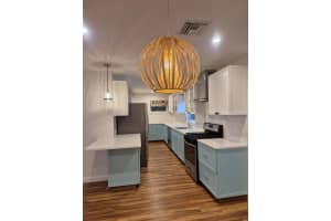 225 Park Avenue, Lake Park, FL 33403 Sold 10/03/25