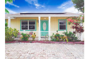 1913 SW Idaho Lane, Port Saint Lucie, FL 34953 Sold 07/31/25