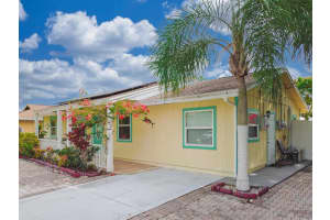 1913 SW Idaho Lane, Port Saint Lucie, FL 34953 Sold 07/31/25