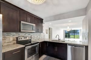 2741 Village Boulevard 104, West Palm Beach, FL 33409 - MLS#R11096798