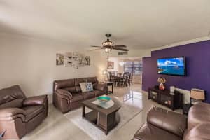 4270 Nw 40th Street 105, Lauderdale Lakes