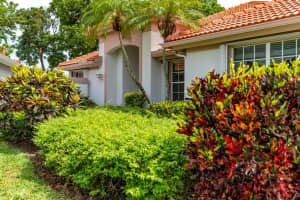 256 Eagleton Estates Boulevard, Palm Beach Gardens, FL 33418 - MLS#R11096827