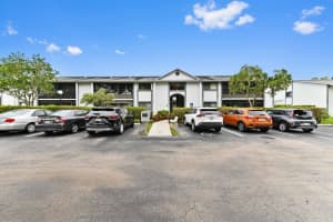 15445 Lakes Of Delray Boulevard 105, Delray Beach