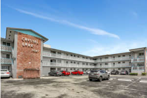 1021 Crystal Lake Drive 109, Deerfield Beach, Fl 33064, Deerfield Beach