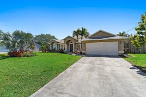 428 SW Ryan Avenue, Port Saint Lucie, FL 34953 Sold 06/05/25