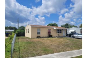 301 W 29th Street, Riviera Beach, FL 33404 Sold 07/09/25