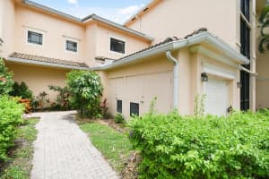 2916 Tuscany Court 104, Palm Beach Gardens