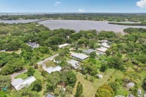 9830 Oak Trail, Micco, FL 32976 Sold 08/28/25