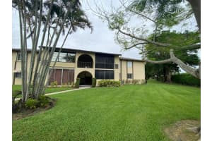 302 Pine Ridge Circle D-1, Greenacres, FL 33463 Sold 10/22/25