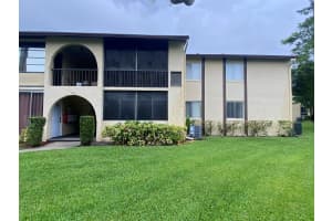 302 Pine Ridge Circle D-1, Greenacres, FL 33463 Sold 10/22/25