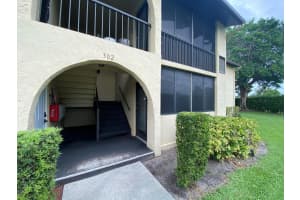 302 Pine Ridge Circle D-1, Greenacres, FL 33463 Sold 10/22/25