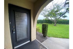 302 Pine Ridge Circle D-1, Greenacres, FL 33463 Sold 10/22/25