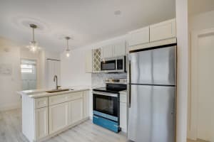 525 S Broadway Street C, Lantana, FL 33462 - MLS#R11097027