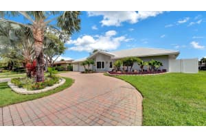 2739 Ne 10 Street, Pompano Beach