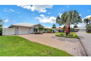 2739 NE 10 Street, Pompano Beach, FL 33062 - MLS#R11097034