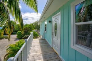 29153 Cedar Drive, Big Pine Key, FL 33043 Sold 10/15/25