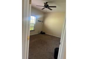 944 SE Browning Avenue, Port Saint Lucie, FL 34983 - MLS#R11097130