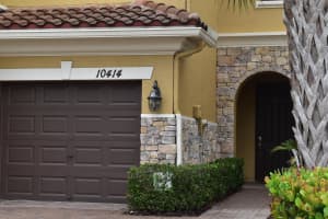 10414 Wellington Parc Drive, Wellington, FL 33449 - MLS#R11097143