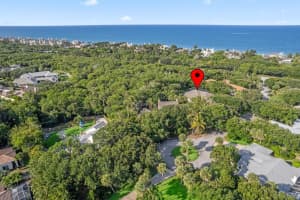 2070 Spring Place, Vero Beach, FL 32963 - MLS#R11097223