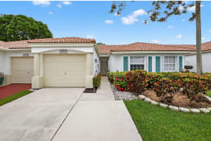 6095 Floral Lakes Drive, Delray Beach, FL 33484 Sold 08/14/25