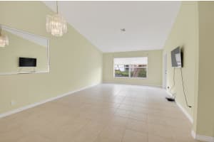 6095 Floral Lakes Drive, Delray Beach, FL 33484 Sold 08/14/25