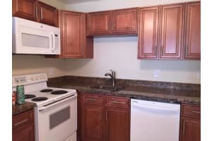 9235 SW 8th Street 309, Boca Raton, FL 33428 - MLS#R11097270