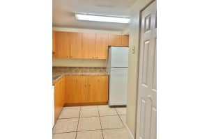 405 W Executive Center Drive 208, West Palm Beach, FL 33401 - MLS#R11097275
