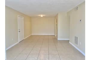 405 W Executive Center Drive 208, West Palm Beach, FL 33401 - MLS#R11097275