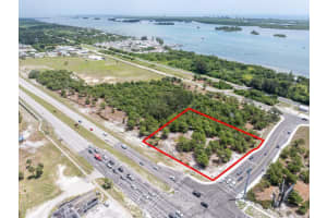 2200 N Us Highway 1 Highway, Fort Pierce, FL 34946 Sold 01/16/26