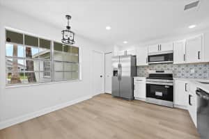 122 Wandering Trail, Jupiter, FL 33458 Sold 08/04/25