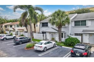 2517 NE 15th Street, Pompano Beach, FL 33062 Sold 07/24/25
