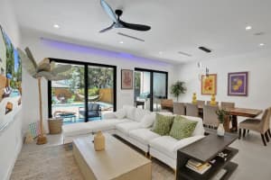 828 SW 16 Street A, Fort Lauderdale, FL 33315 - MLS#R11097323