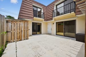 1922 19th Lane, Palm Beach Gardens, FL 33418 Sold 08/21/25