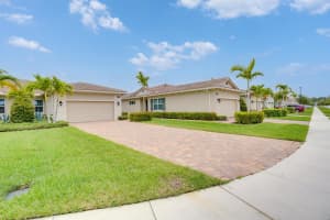 24038 SW Firenze Way, Port Saint Lucie, FL 34986 - MLS#R11097364