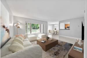 815 W Boynton Beach Boulevard 16-103, Boynton Beach, FL 33426 Sold 08/14/25