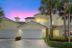 804 Mariner Bay Boulevard, Fort Pierce, FL 34949 Sold 08/26/25