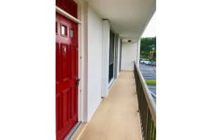 2520 Presidential Way Way, West Palm Beach, FL 33401 - MLS#R11097404