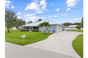 1976 SW Aaron Lane, Port Saint Lucie, FL 34953 - MLS#R11097434