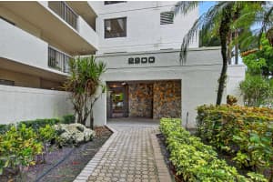 2900 NW 42nd Avenue 402, Coconut Creek, FL 33066 - MLS#R11097446