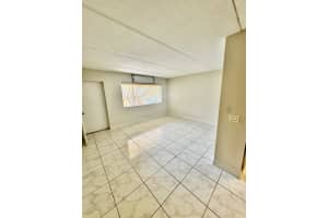 200 Village Green Circle E 102, Palm Springs, FL 33461 - MLS#R11097464