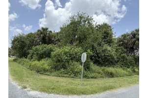 0 Avienda Avenue, Fort Pierce, FL 34982 Sold 09/23/25