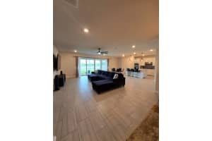 12356 SW Sand Dollar Way Way, Port Saint Lucie, FL 34987 - MLS#R11097583
