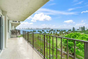801 Lake Shore Drive 619, Lake Park, FL 33403 - MLS#R11097598