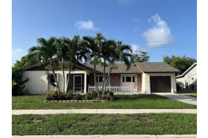 6404 Moonstone Way, Delray Beach