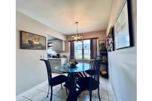104 Cambridge E, West Palm Beach, FL 33417 - MLS#R11097627