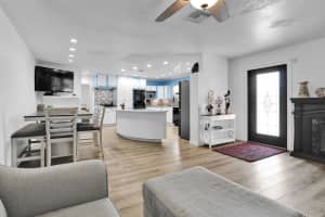 121 W Arch Drive (), Lake Worth, FL 33467 Sold 09/19/25